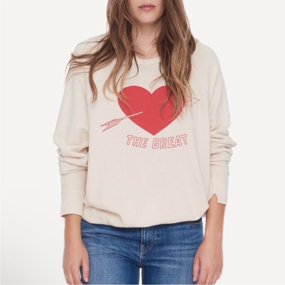 The Great. The College Pullover Sweatshirt with Red Heart Print Graphic. Size 0.